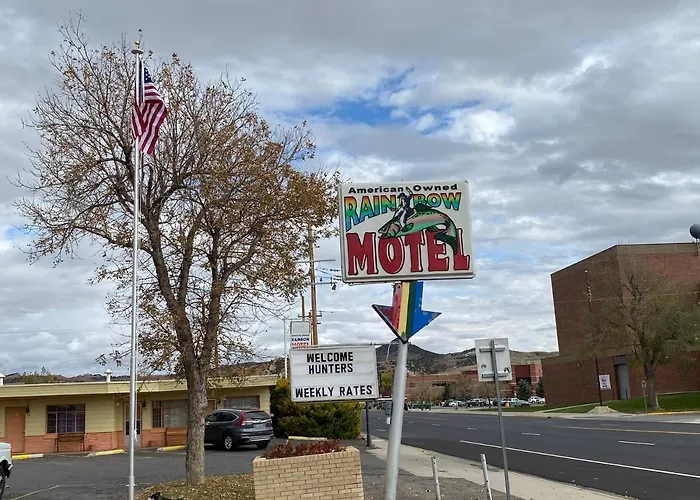 Rainbow Motel