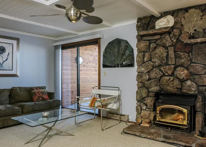 2-3 Bedroom /2 Bath