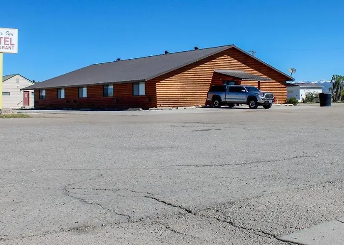 Boulder Inn