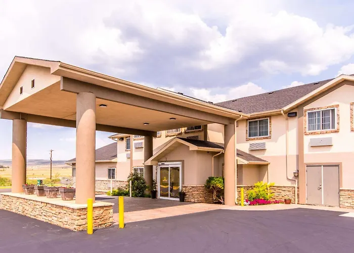 Quality Inn & Suites University