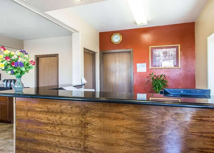 Rodeway Inn & Suites Riverton