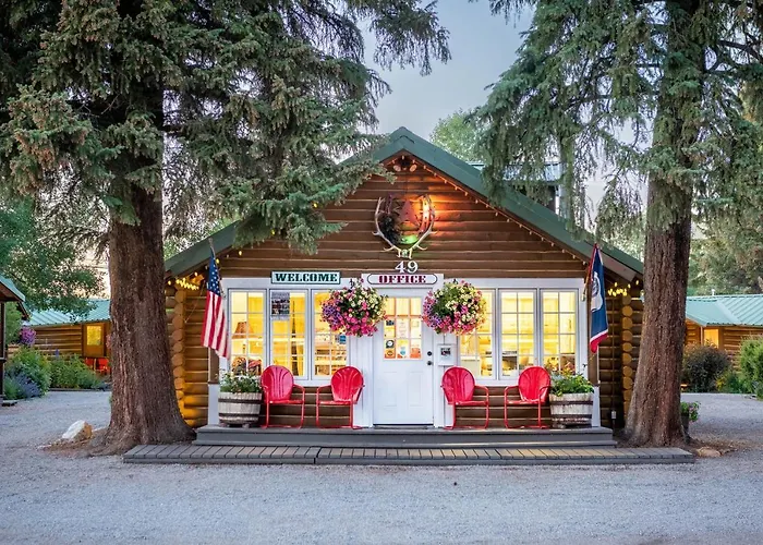 Log Cabin Motel