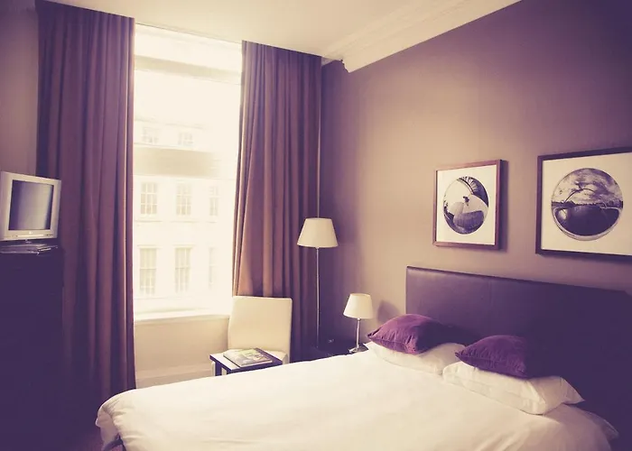 E Guest House