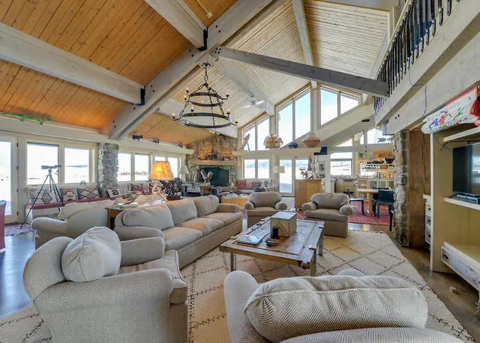Cora Home W/ Mountain Views - Fishing On-Site!