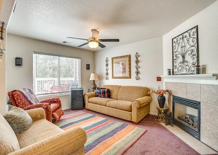 ~ 5 Mi To Frontier Park: Cozy Cheyenne Townhome