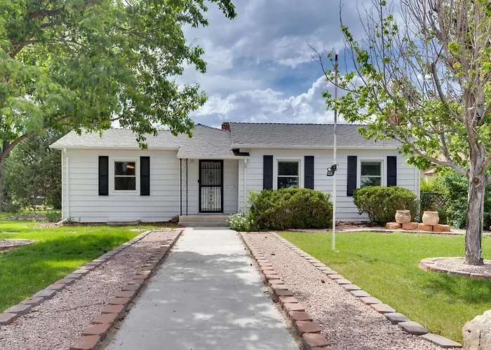 Walk To Frontier Days Park: Cheyenne Home W/ Patio