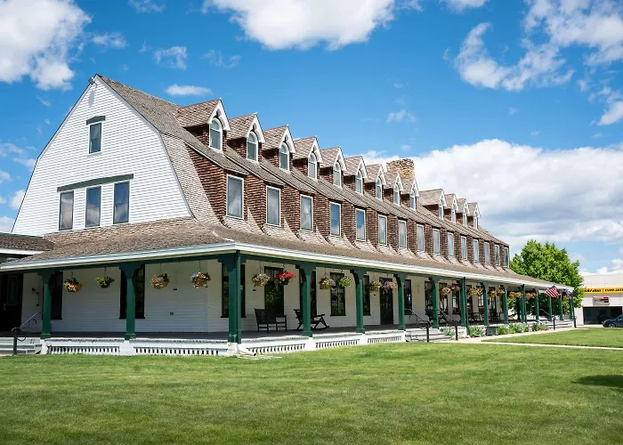 Sheridan Inn - Best Western Signature Collection