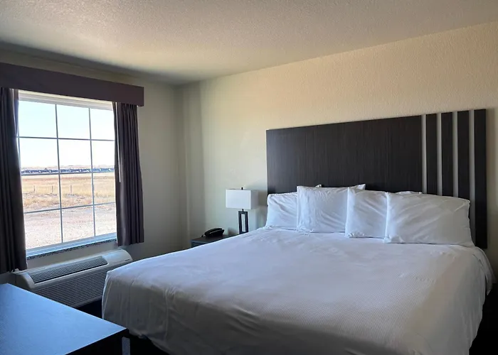 Iron Creek Inn & Suites