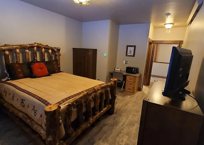 Star Valley Lodge