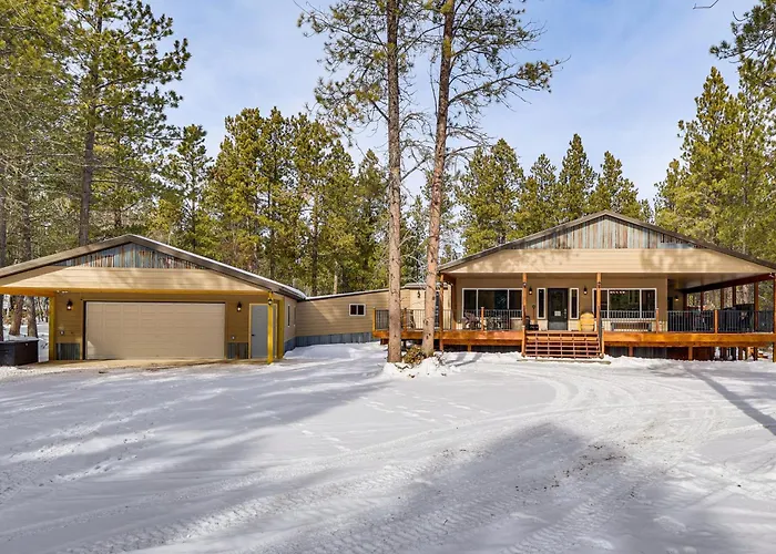 Black Hills Vacation Lodge: New Home! Just Opened!