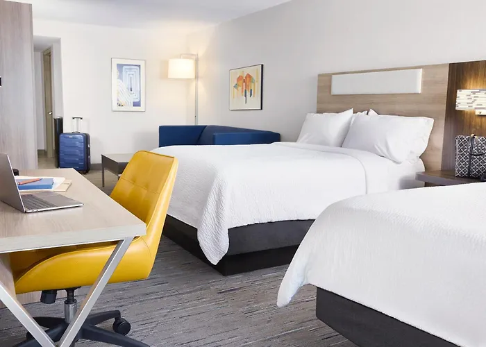 Holiday Inn Express & Suites Sheridan South By Ihg