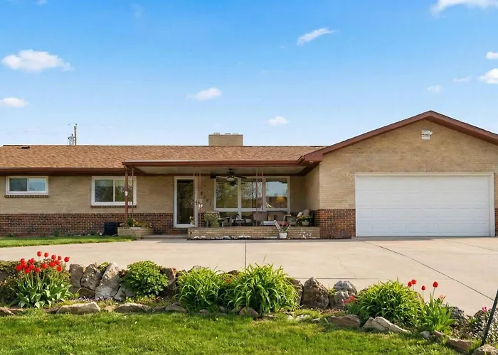 Cozy 3Br Home With Bbq Patio & Gym Near Downtown