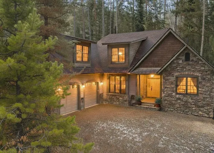 Alpine Ascent: Heated Floors Garage Snowmobiling Atv Trails Grand Tetons Jackson Nearby Rivers