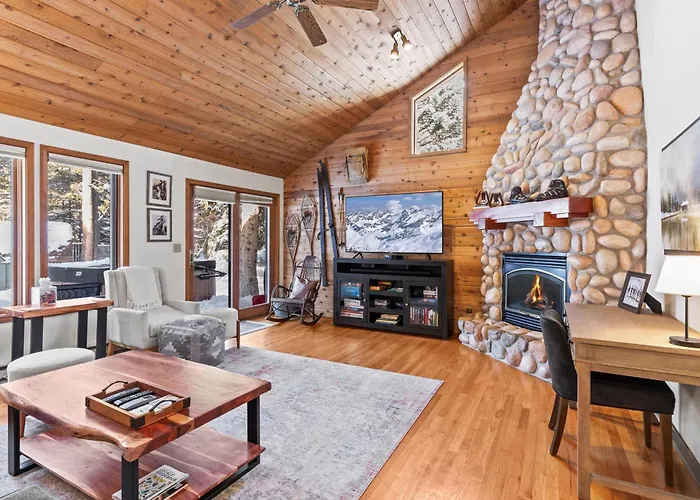Abode At Fish Creek