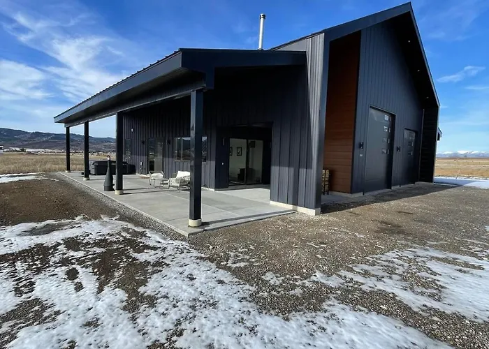 Star Valley Barndominium Unit A