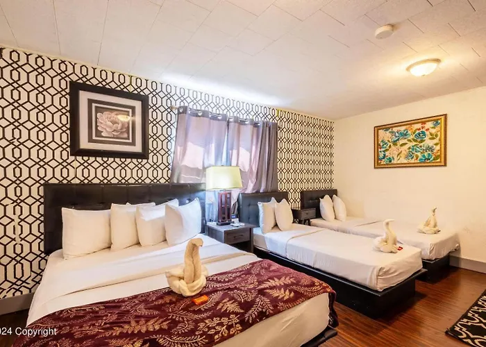 Arrowhead Motel Family Room At Sundance