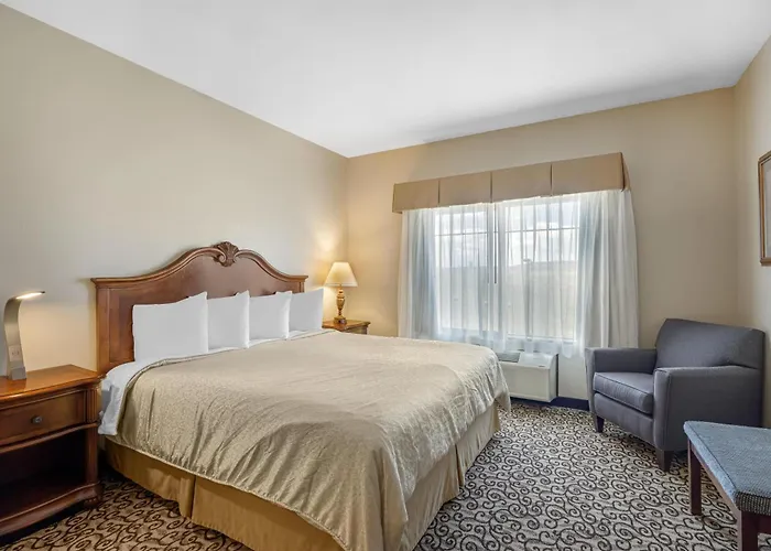 Best Western PLUS Fossil Country Inn&Suites