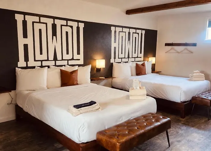 Elk Antler Inn