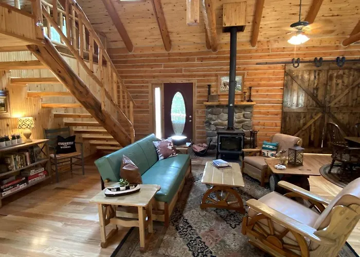 Beautiful Cabin Comfortable For Groups In Riverside, Wyoming