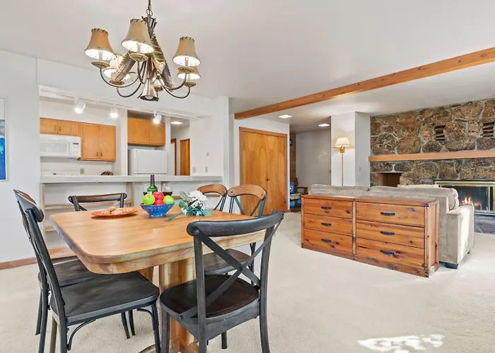 Rmr: Rendezvous A1 Condo In Teton Village