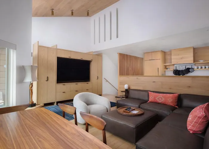 Rmr: Tram Tower 2 Condo In Teton Village
