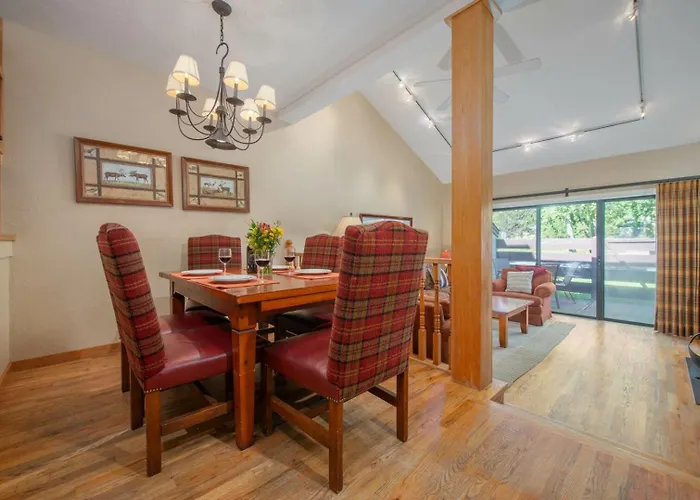 Rmr: Cinquefoil 1614 Condo In The Aspenswilsonwy