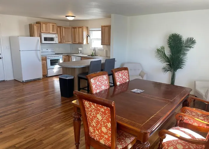 New Remodel 1,800Sf Home With 8 Beds