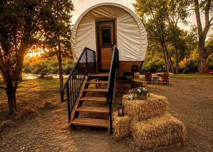 Gorgeous Wagon For A Unique Getaway In Dubois, Wyoming