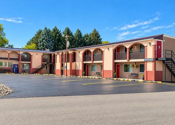 Town House Motor Inn