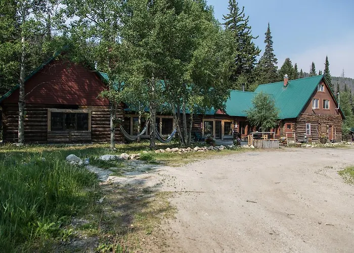 Medicine Bow Lodge