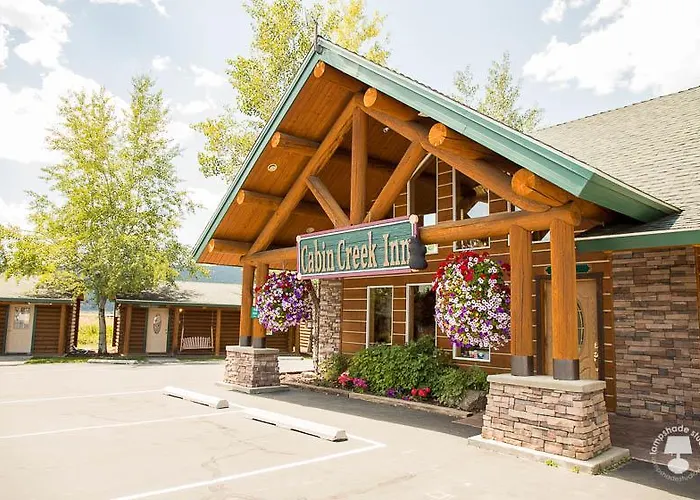Cabin Creek Inn