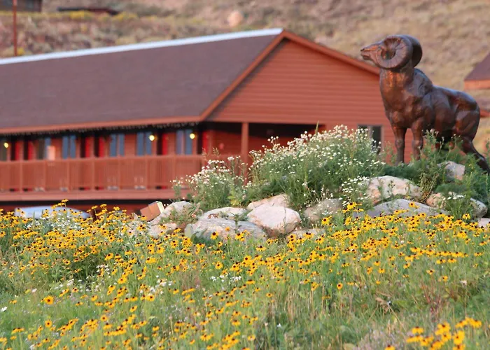 Flat Creek Inn