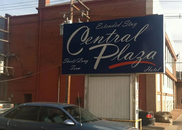 Central Plaza Hotel
